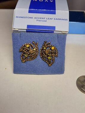 Vintage Avon Accent Gold Leaf Rhinestone Pierced Earrings with Yellow Stones